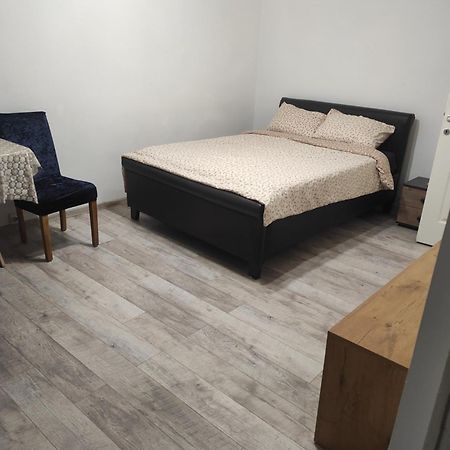 Garsoniera Turda Maria Apartment Luaran gambar
